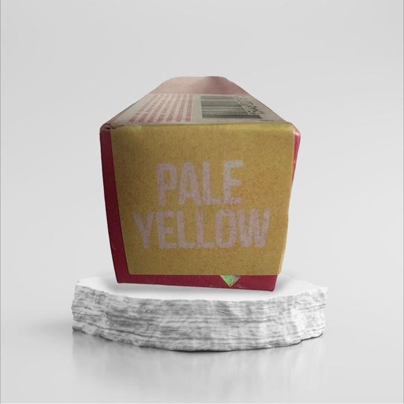 JEFFREE STAR COSMETICS CONCEALER PALE YELLOW NIB - Picture 4 of 6